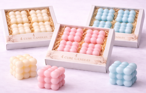 4er Set Cube Kerzen – Dekokerzen in Würfelform (Weiß, Rosa, Hellblau)